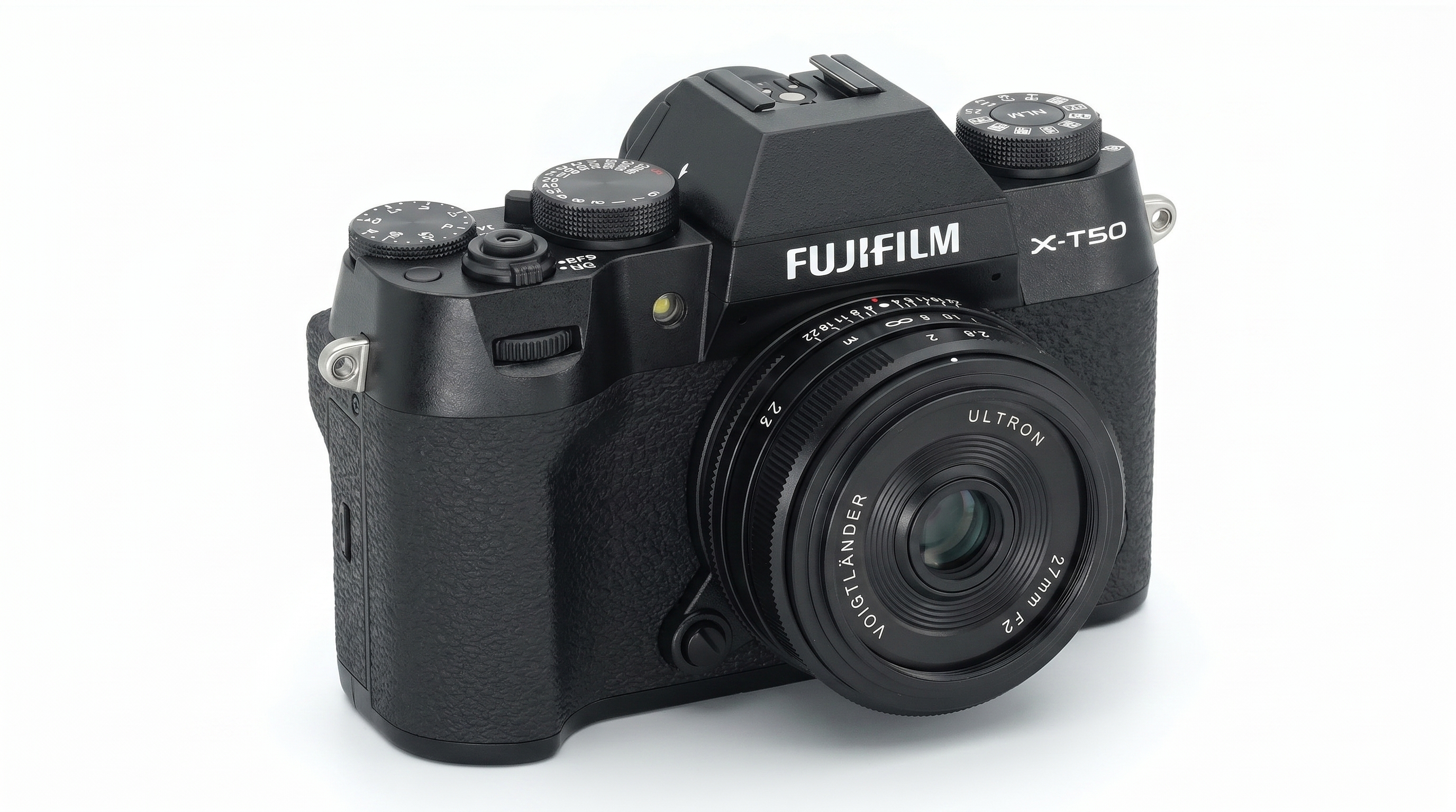Fujifilm X-T50 schwarz + Voigtländer Ultron 27mm 2.0 schwarz