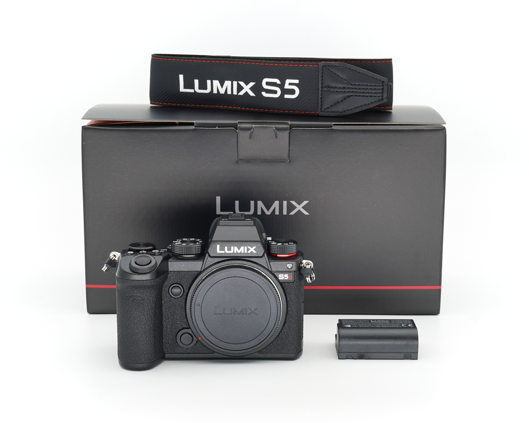 Panasonic Lumix DC-S5D Gehäuse Retoure, Panasonic-Fachhändler #40460**