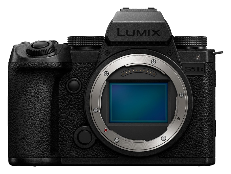 Panasonic Lumix DC-S5 II X + Lumix S 85mm 1.8